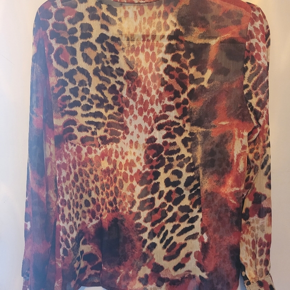 Animal Frilly Blouse - Picture 2 of 3